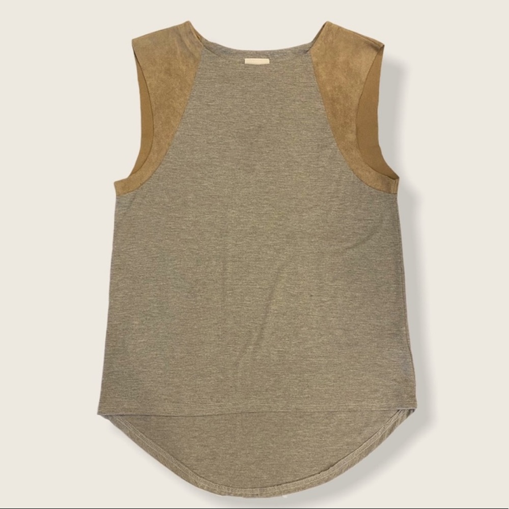 NWOT Bishop + Young ‘Serena’ contrast sleeve top in sand - Picture 3 of 6